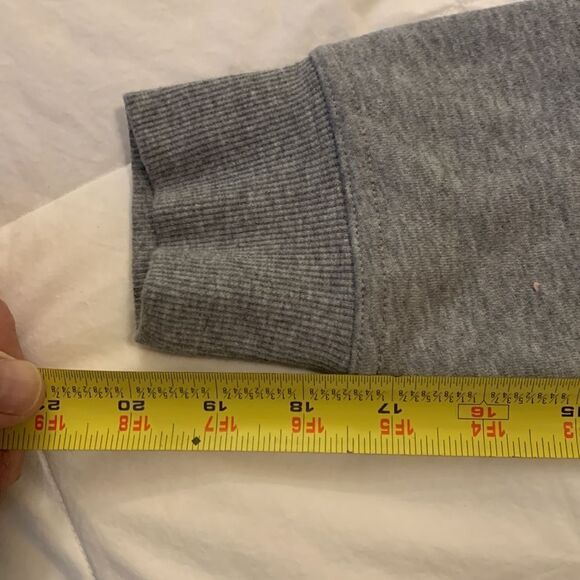 CHAMPION, pullover sweat shirt, cotton blend, like new, crew neck, Small - Picture 12 of 14